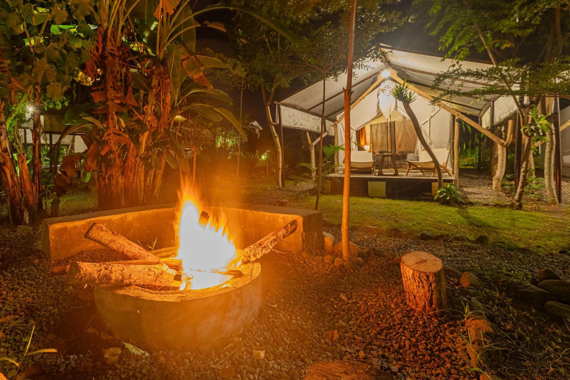 Camani Glamping Hotel Karangasem Buitenkant foto