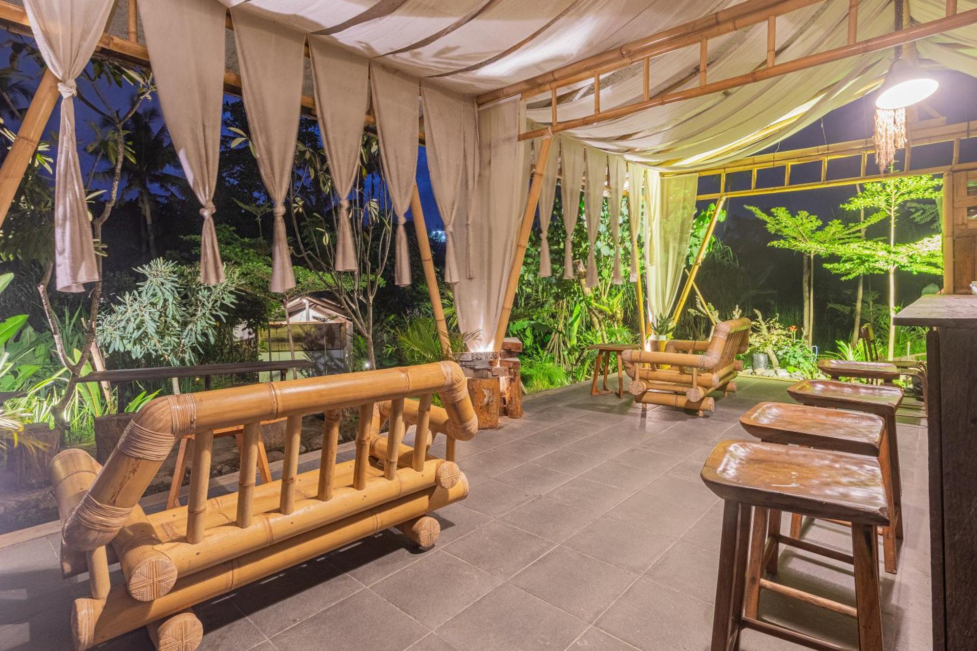 Camani Glamping Hotel Karangasem Buitenkant foto